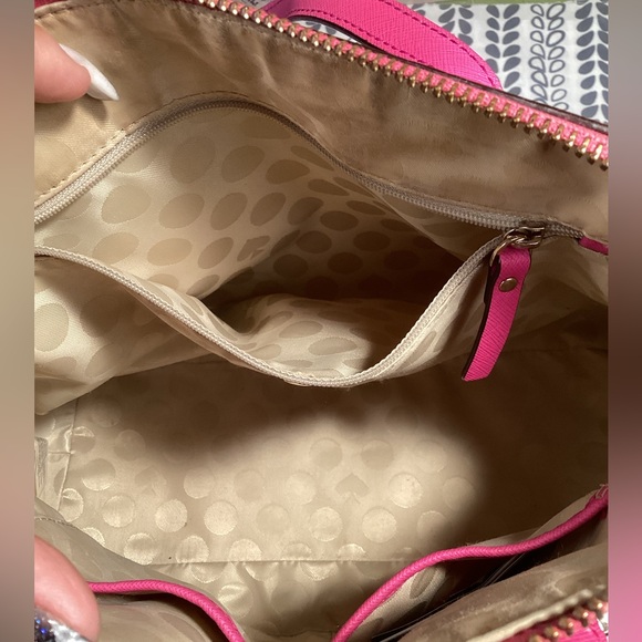 LIKE NEW KATE SPADE HOT PINK CROSSBODY BAG. - Picture 7 of 14